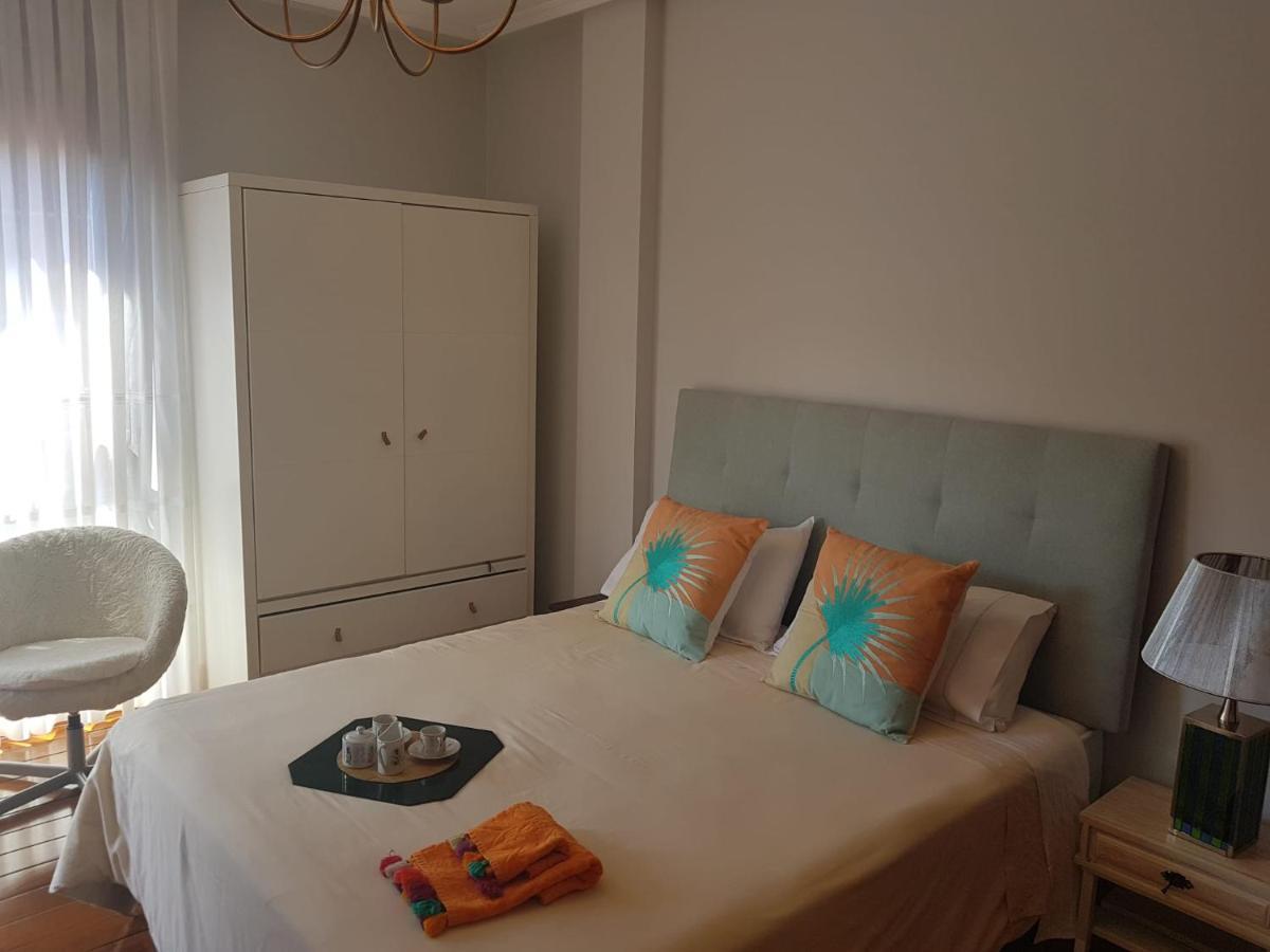Apartamento En La Playa Con Parking Privado Getxo Buitenkant foto